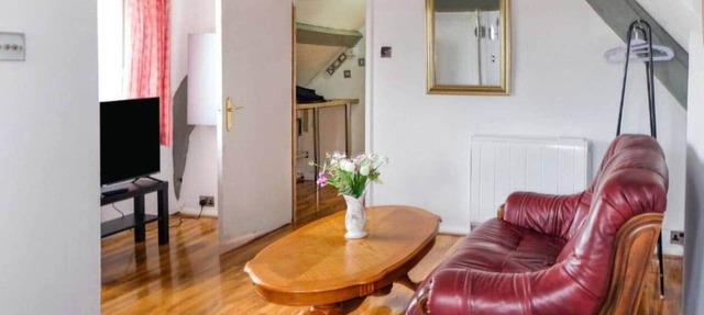 Studio Apartment Melksham in Melksham