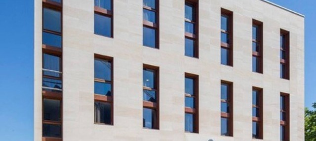 Studio in the Bassin à flots district, at the foot of the streetcar! in Bordeaux