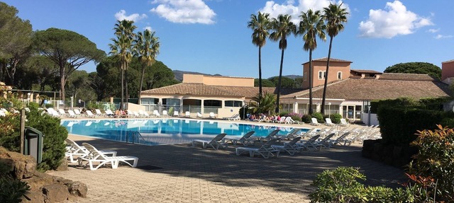 STUDIO pour 2 personnes tout confort in Saint-Raphaël