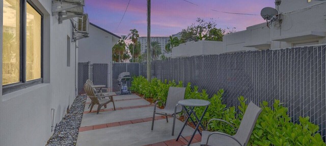 Studio Right off Las Olas - Steps to FTL Beach #2C in Fort Lauderdale