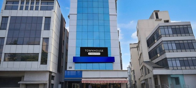 Suite Richmond MG Road Metro in Bangalore