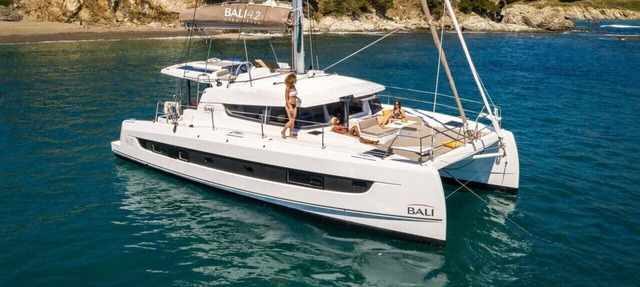 Sun-Kissed Sailing Adventure in the Ionian Islands in Nidri