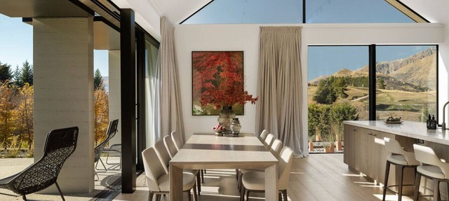 The Paddock | Rural Property with Spa Pool, mountain views, 5mins to Coronet Peak in Queenstown