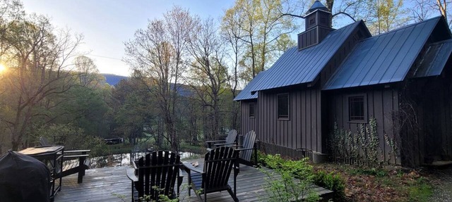 Unique Accommodation with Sauna for a Glamping Experience near Nantahala River, North Carolina in Murphy