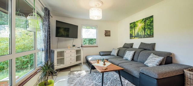 Vacation home in the Krätzersrasen forest park - pure relaxation & nature in Bad Liebenstein