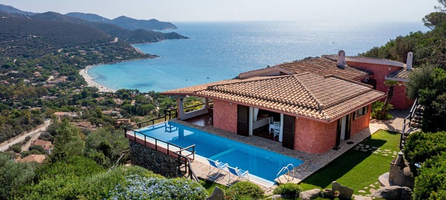 Villa Corallia - Exclusive Pool Villa with stunning view over the bay in Torre delle Stelle (Sardinia)