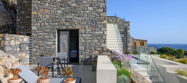 Vrahos Executive Suite in Agios Dimitrios