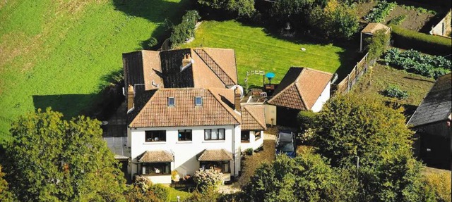 WILLOW RIDGE - a large country house with 3 rental rooms in Clutton