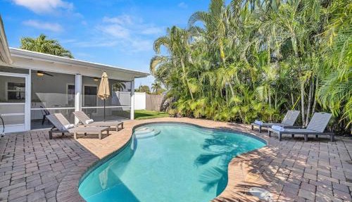 Wonderful Tropical Pool House In Delray Near Ocean in Delray Beach