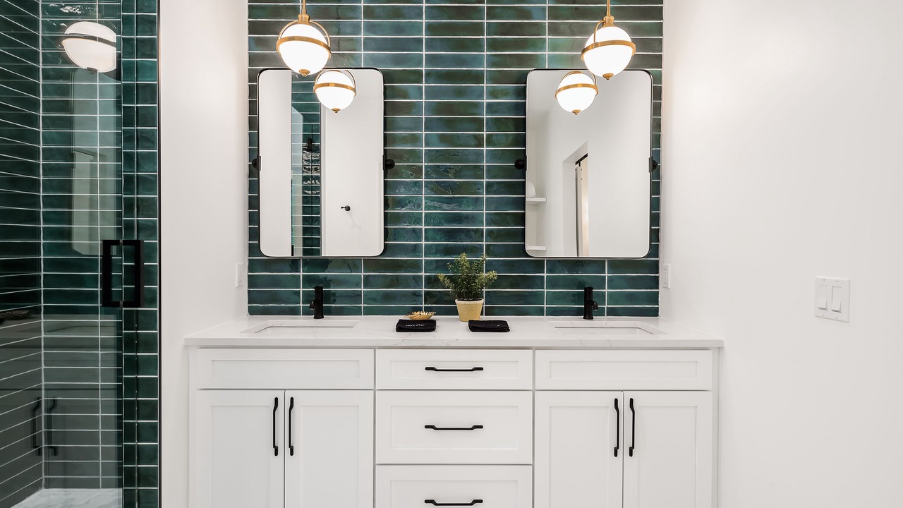 Photo of Bathroom in Glenn
