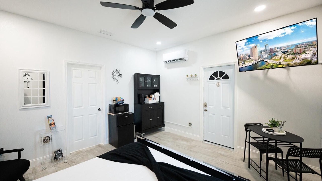 Photo of Bedroom in East Tampa