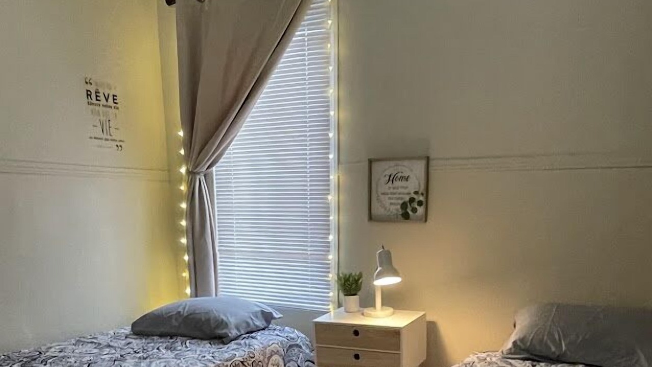 Photo of Bedroom in Longueuil
