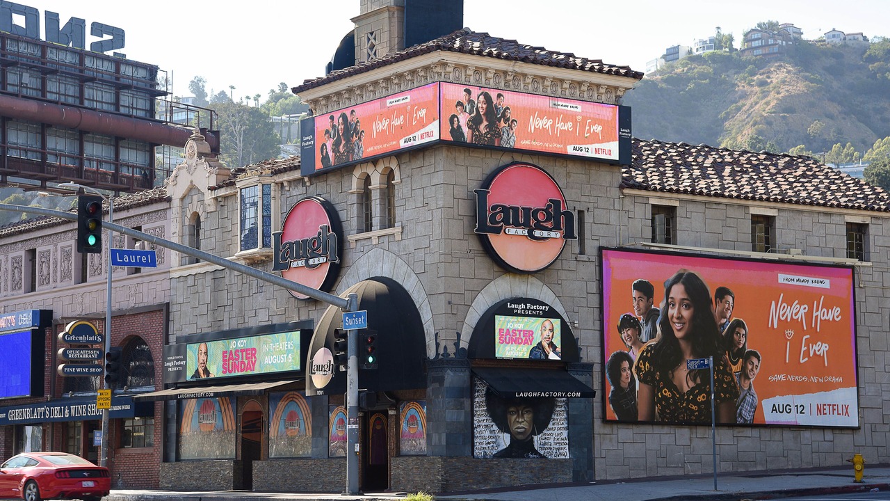 Photo of Others in Hollywood