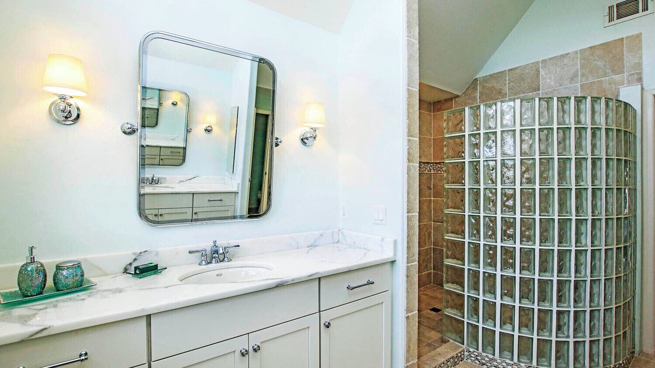 Photo of Bathroom in Captiva