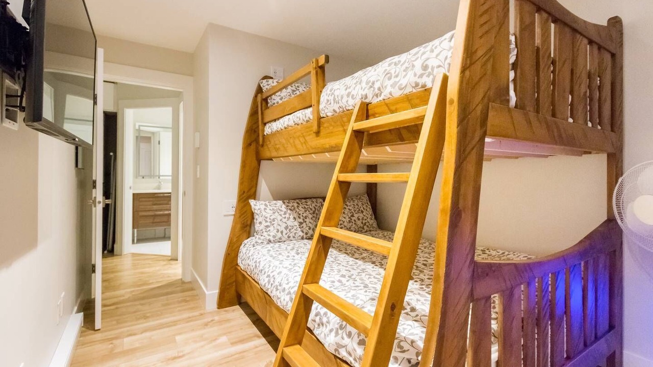 Photo of Bedroom in Village North