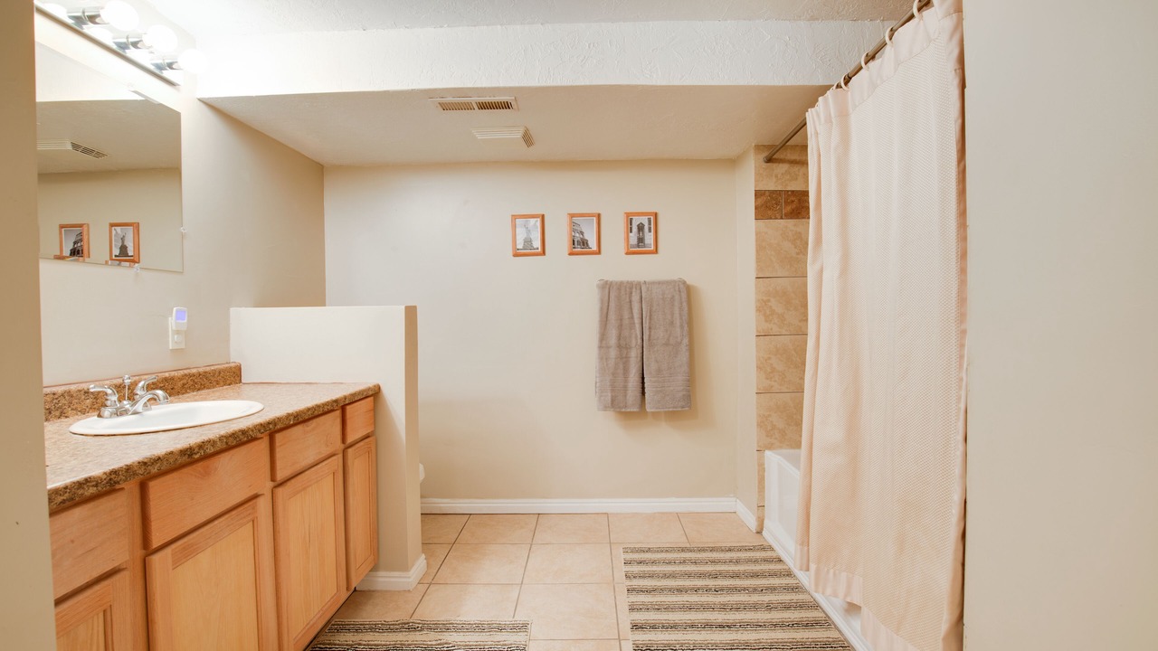 Photo of Bathroom in Cottonwood Heights