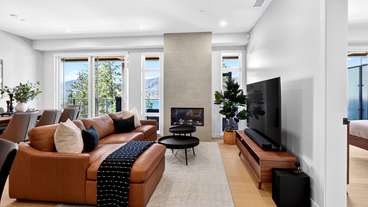 Photo of Livingroom in Central Okanagan