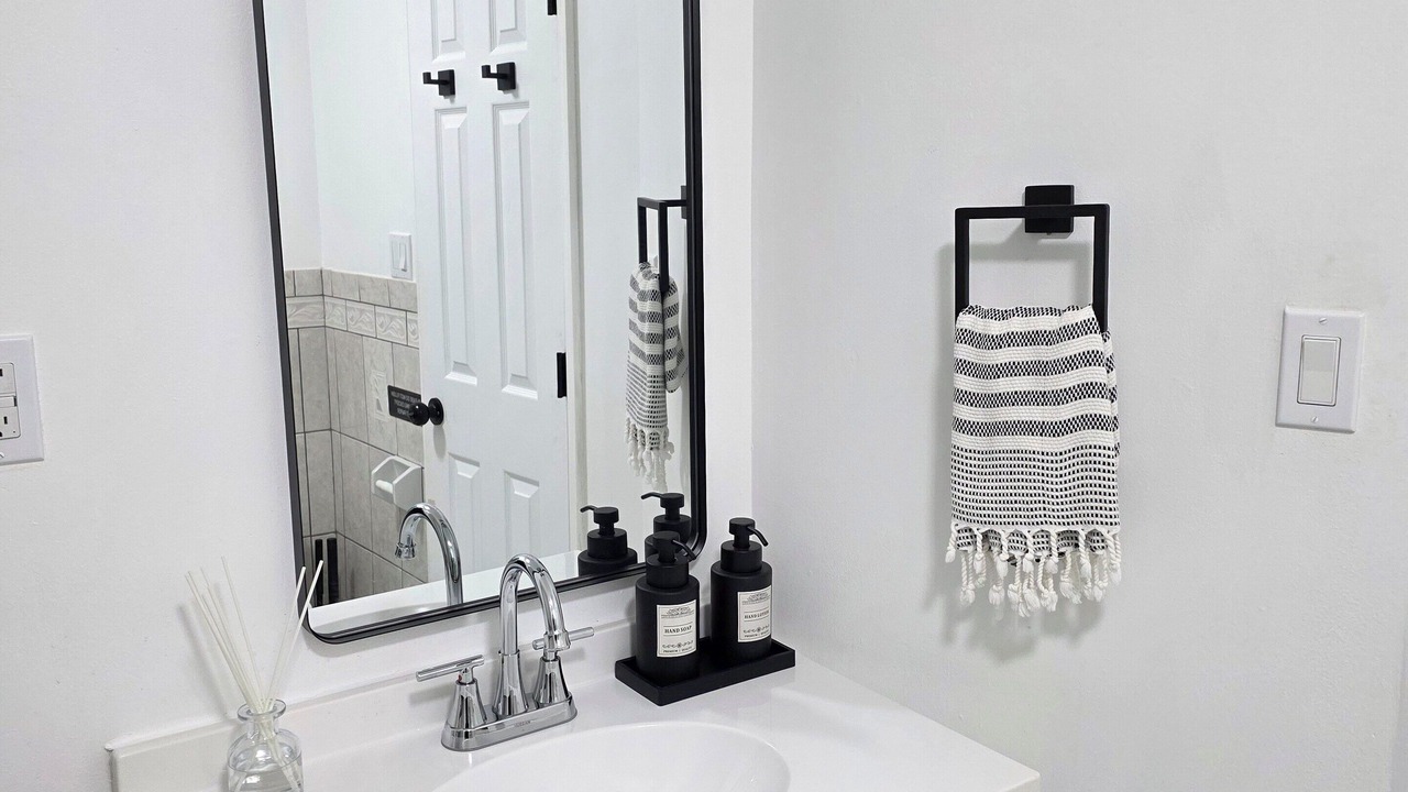 Photo of Bathroom in Temple Crest