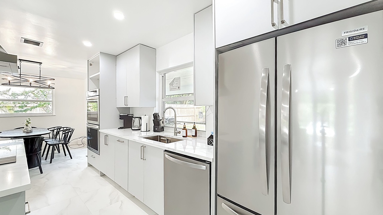Photo of Kitchen in Tropic Palms