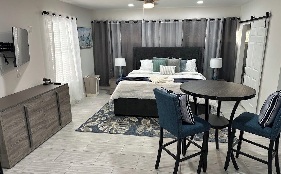 Photo of Bedroom in Tropic Palms
