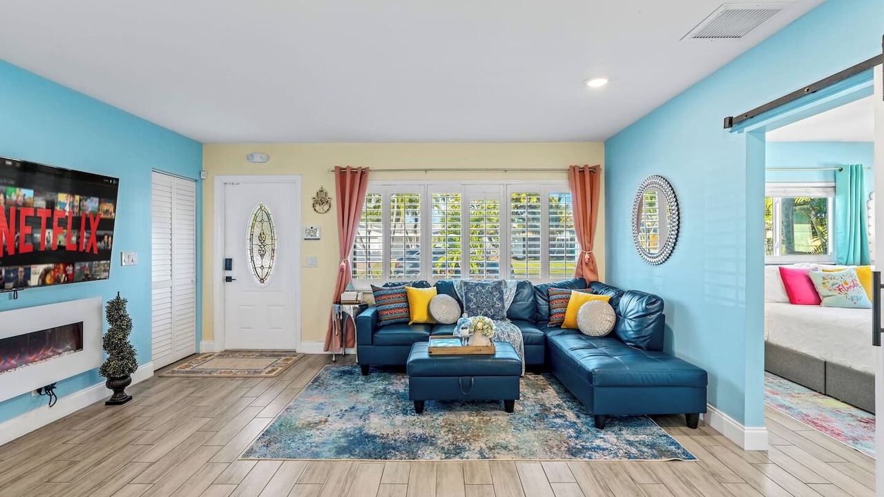 Photo of Livingroom in Golfview Harbor