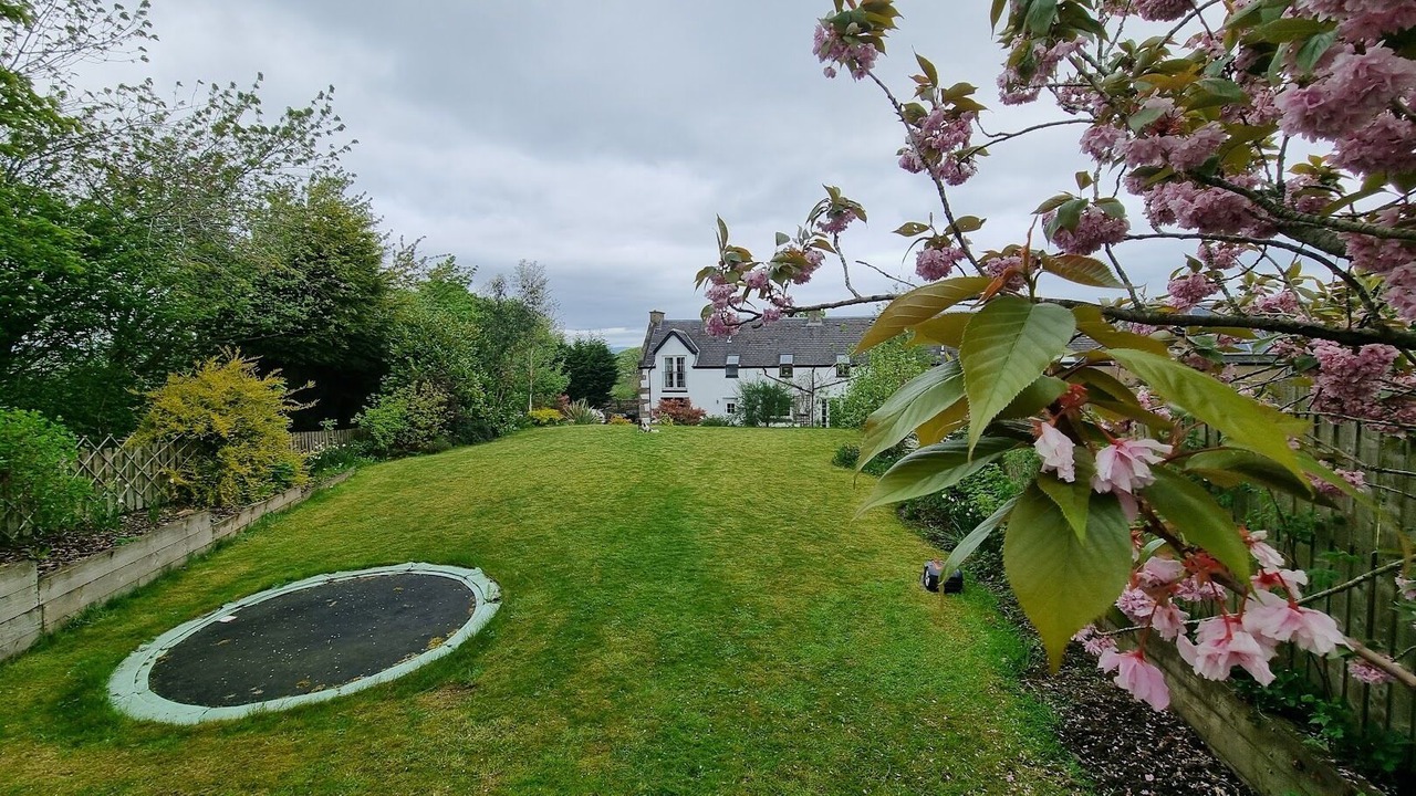 Photo of Outdoor in Linlithgow