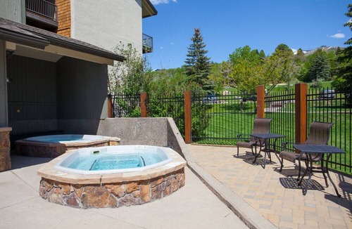 Steamboat Springs Condo | Cozy and Convenient Garden Level Condo. Walk to Lifts. Heated Pool & Hot Tub