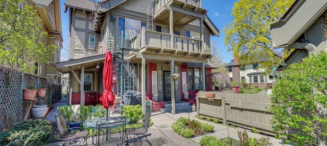 Walk to Minneapolis Sculpture Garden! Elegant Apt in Minneapolis