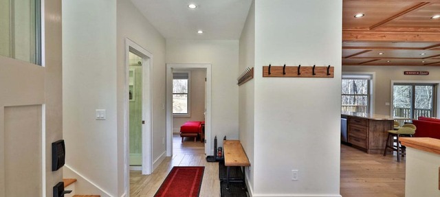 NEW! Smart 3BR Basecamp w/Hot Tub, AC, EV Charger & Flat Parking in Pittsfield